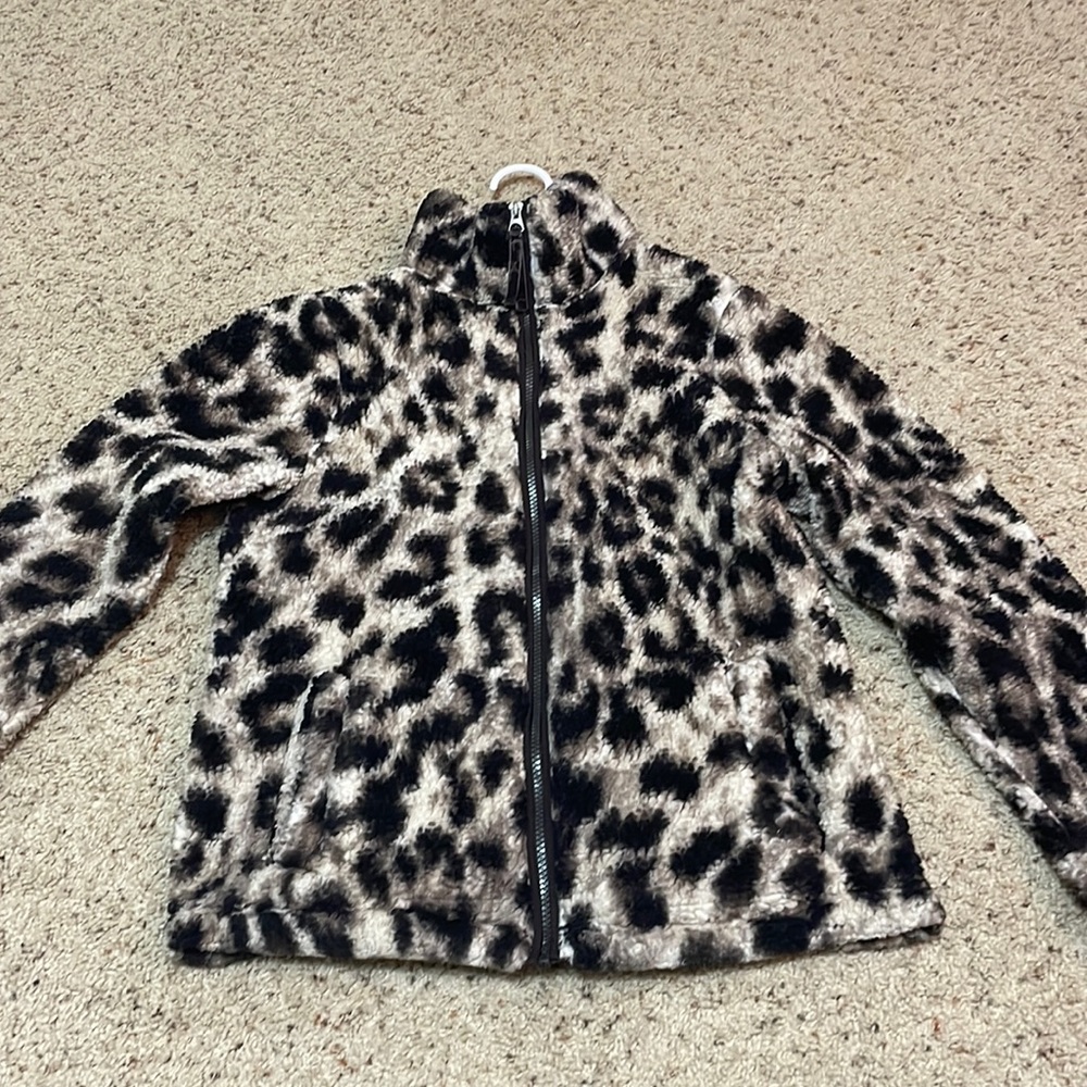 Cheetah print fuzzy jacket